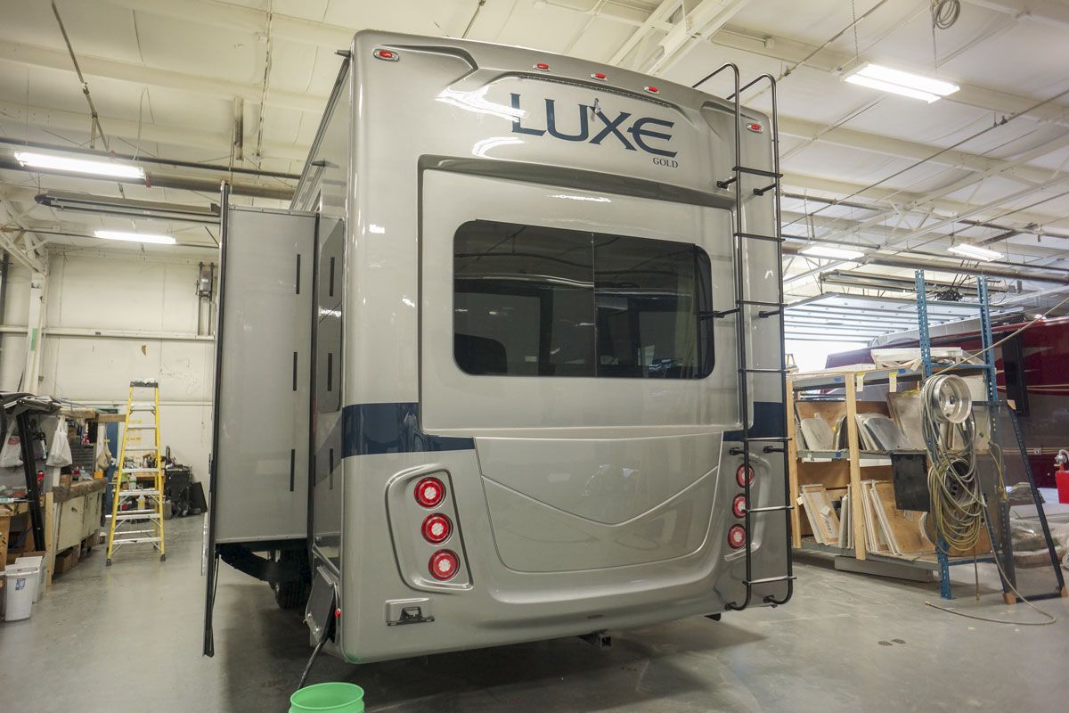 full time fifth wheel paint