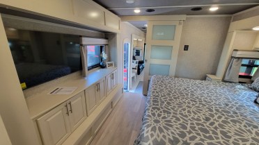 Luxury Toy Hauler fifth wheel for sale