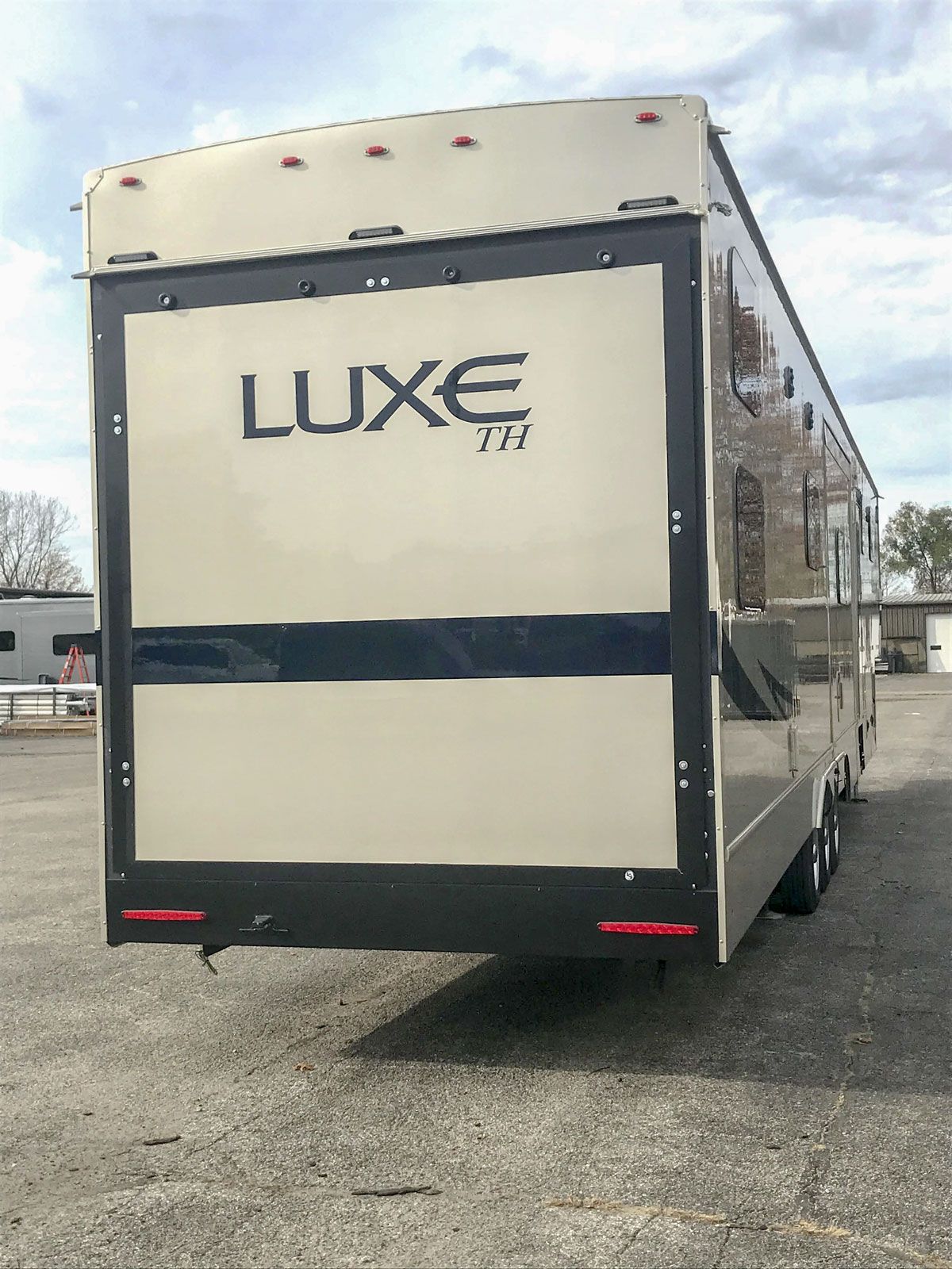 Luxury Toy Hauler fifth wheel for sale