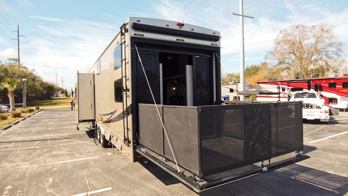 Luxury Toy Hauler fifth wheel for sale