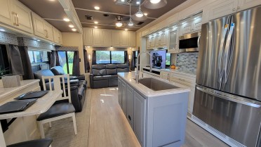 Fifth wheels for sale