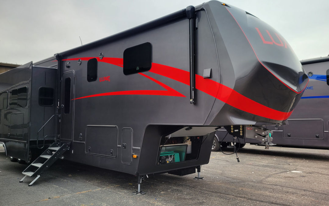 Fifth Wheel Toy Hauler Full Body Paint Wow Blog