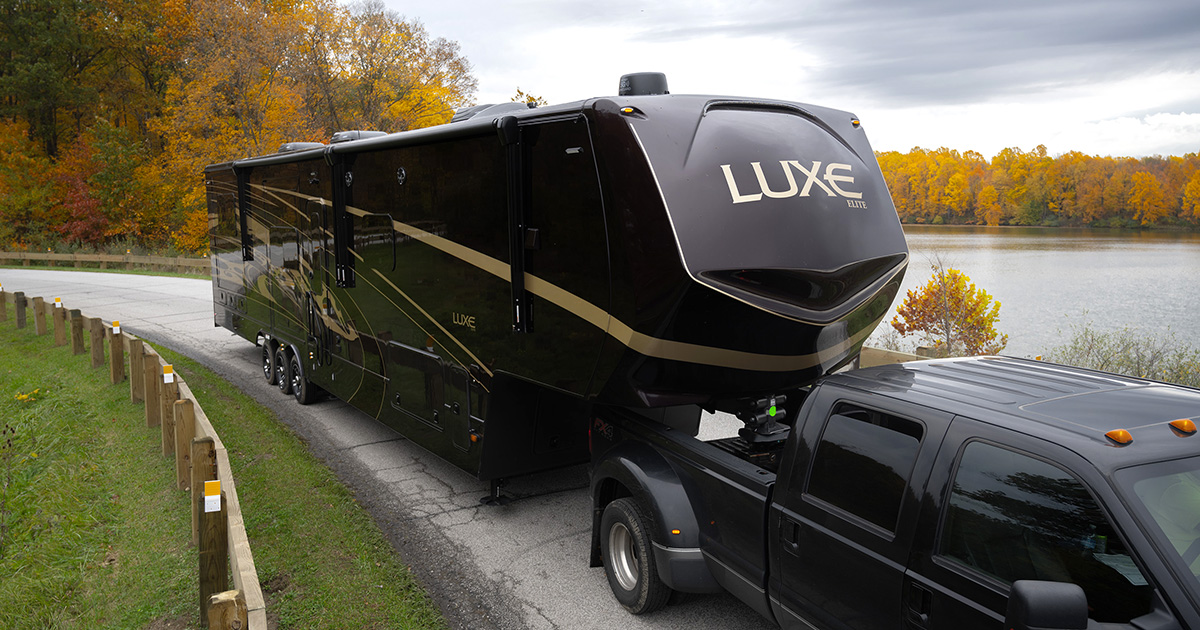 Luxury Fifth Sale Wheel And For Toy Haulers
