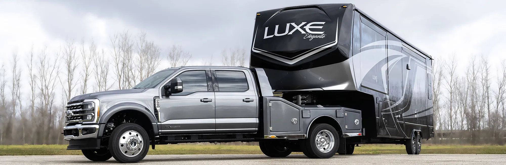 The Best Four-Season Luxury 5th Wheel. The Luxe Elegante hauled by a Ford F550.