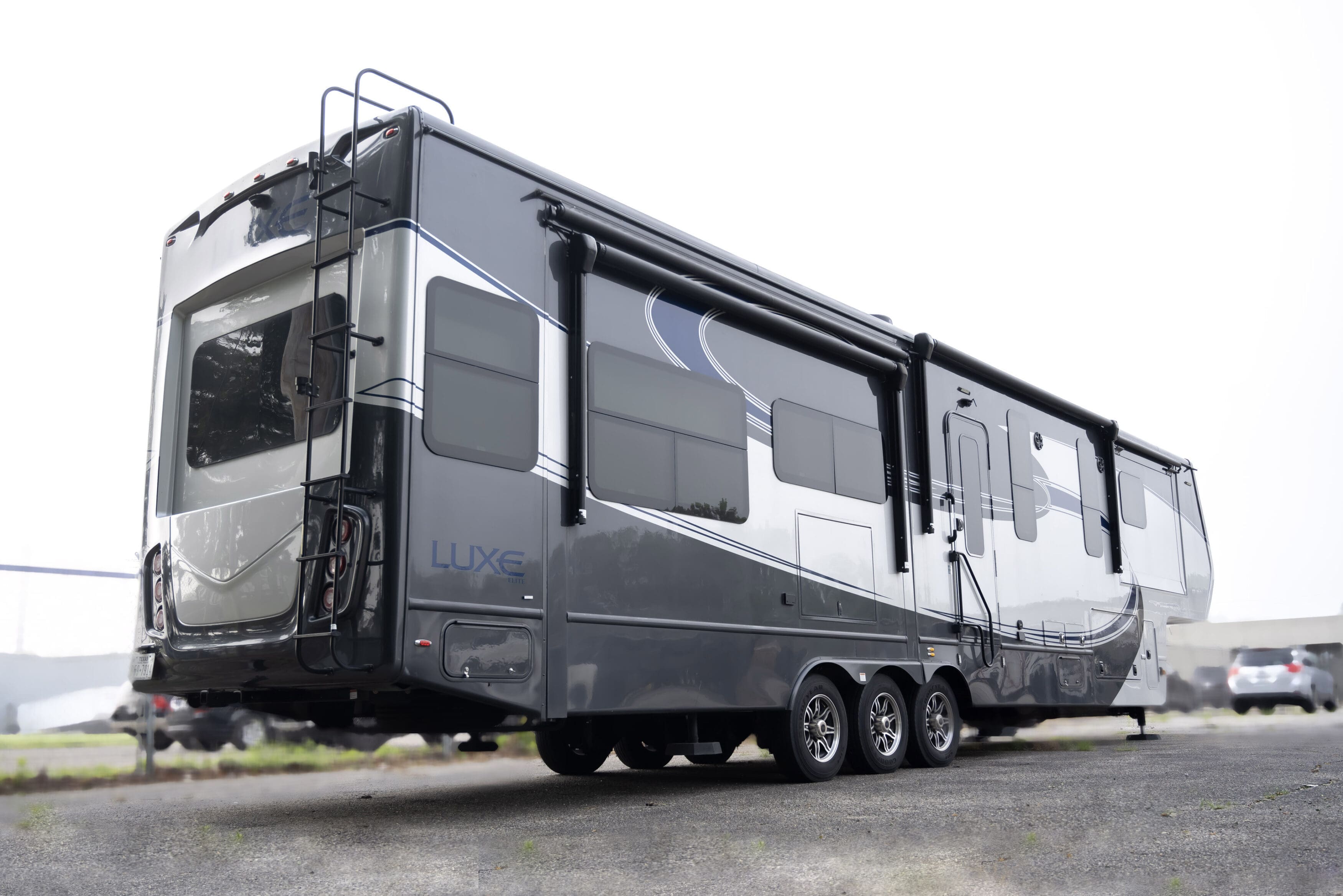 2023 Luxe Elite 42MD luxury fifth wheel RV with full-body paint and slide-outs