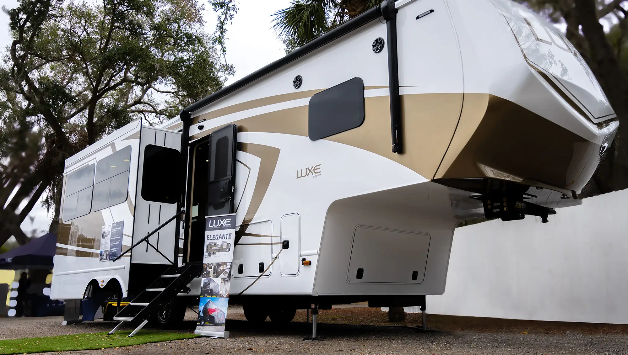 A Luxe Fifth Wheel at the Luxe Tampa Meet-N-Greet during the Tampa RV Show.