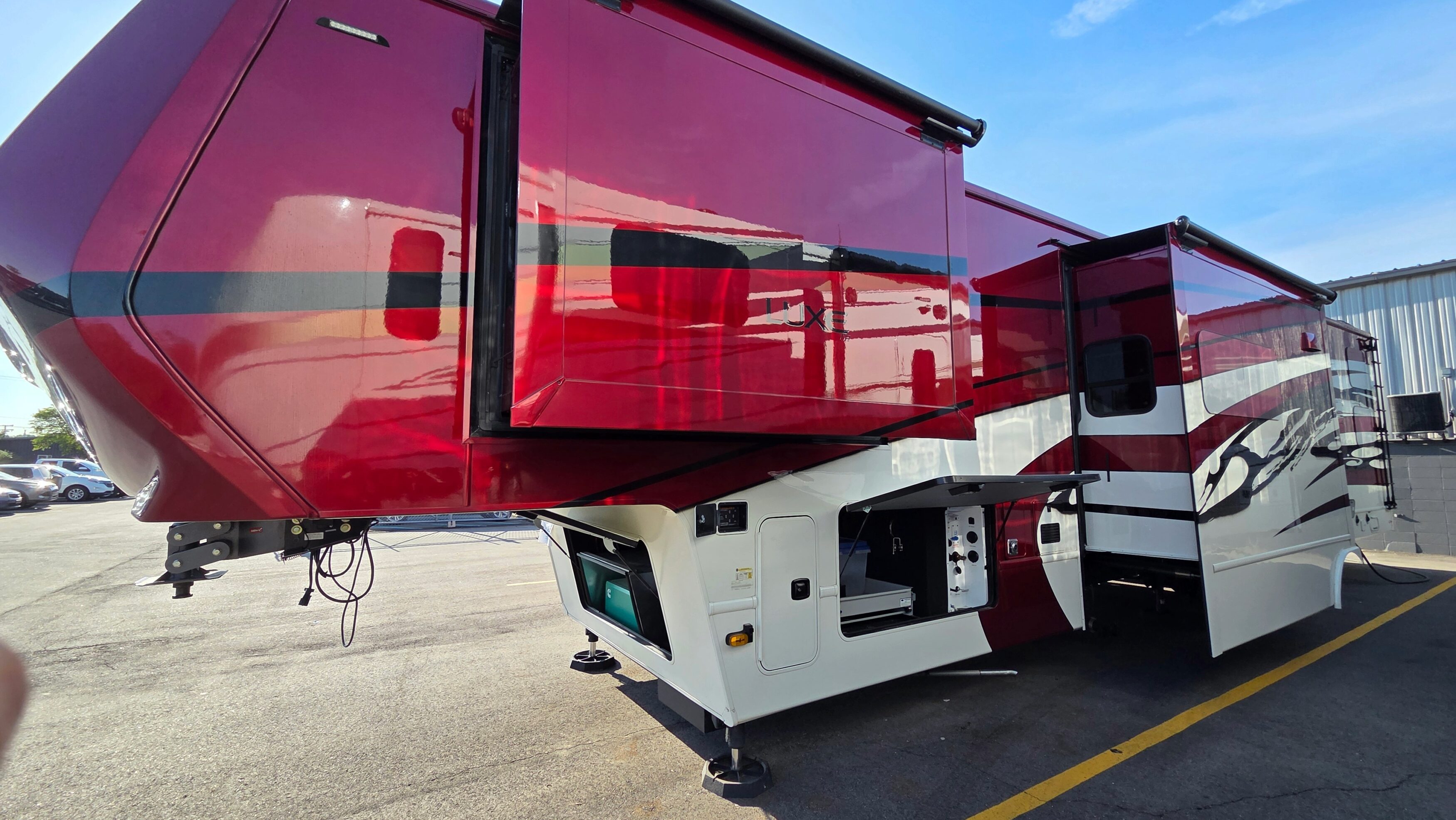 SOLD | Pre Owned 2021 Luxe 48FB Toy Hauler